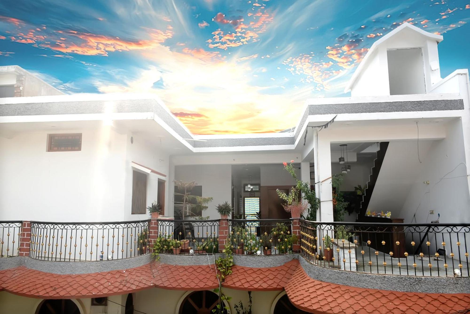 Khajuraho Glory Homestay Екстер'єр фото