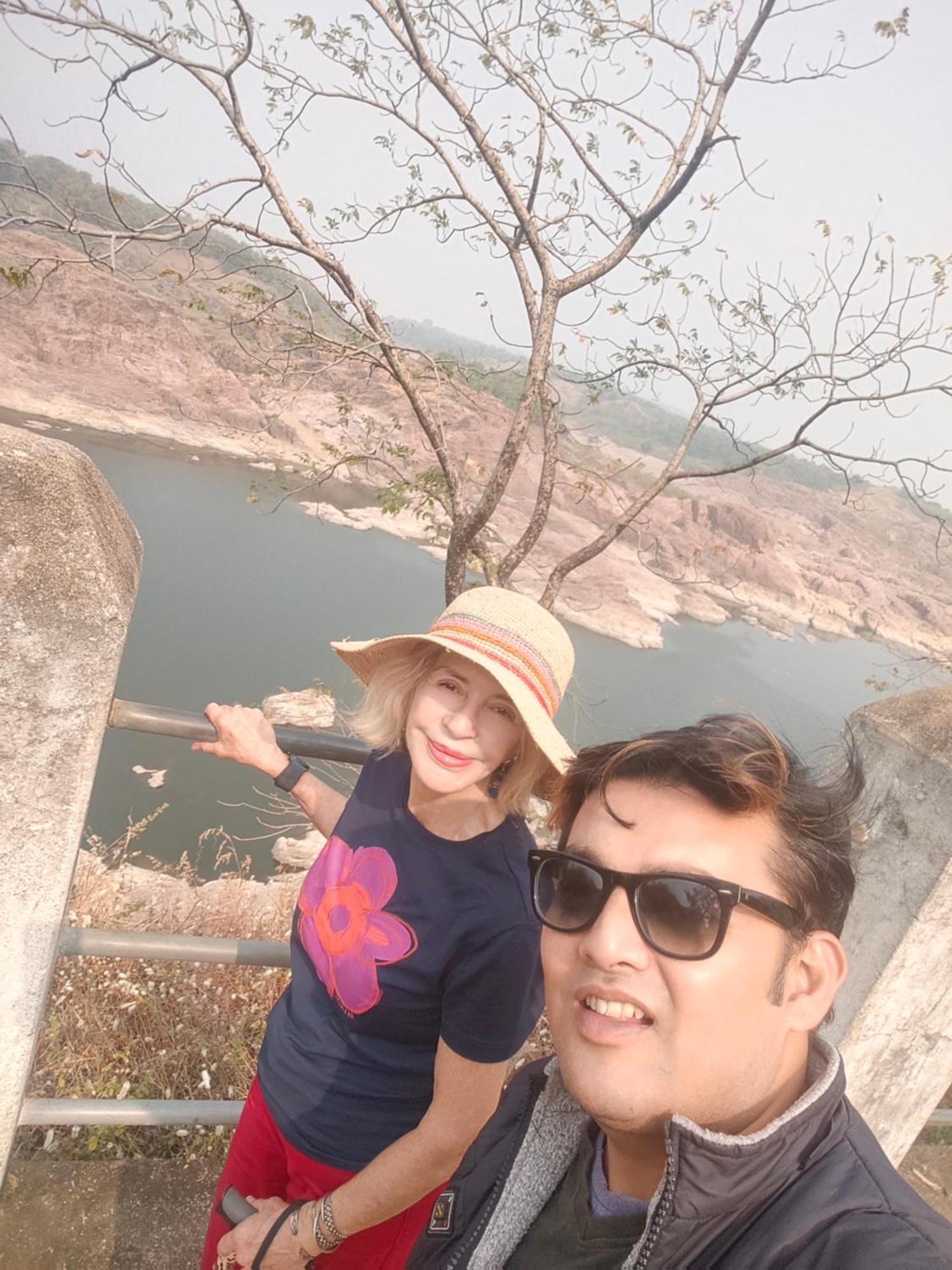 Khajuraho Glory Homestay Екстер'єр фото