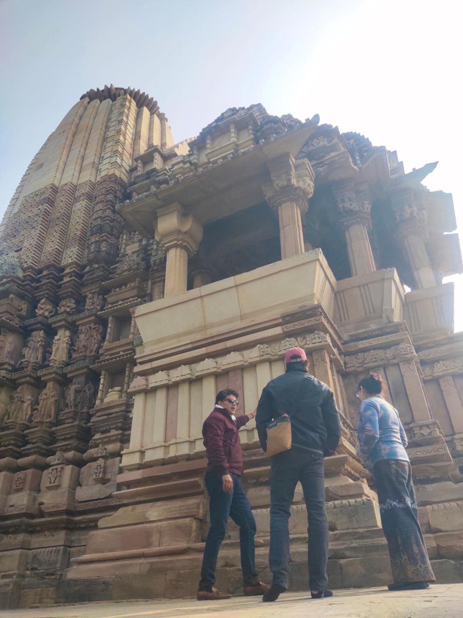 Khajuraho Glory Homestay Екстер'єр фото